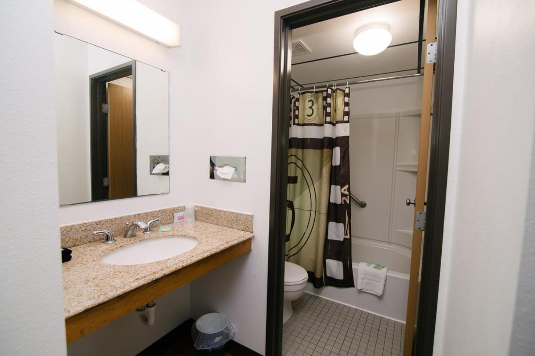 Cold Spring Riverside Inn מראה חיצוני תמונה